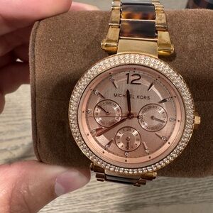 Michael Kors Rose Gold MK 5881